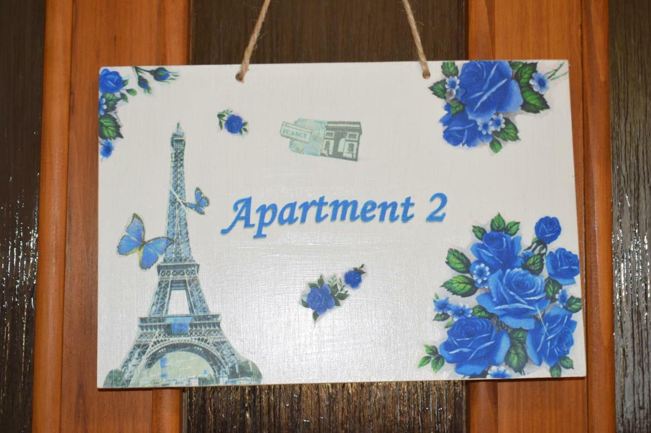Apartments Sara ポドストラナ エクステリア 写真